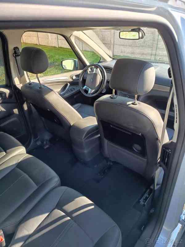 Ford Galaxy 2,0   Titanium - foto 7
