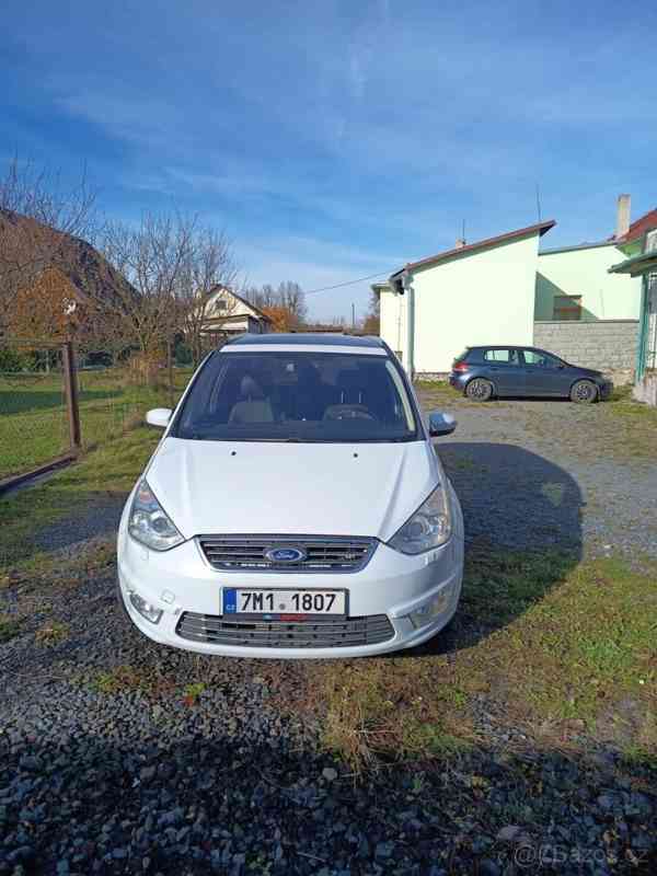 Ford Galaxy 2,0   Titanium - foto 3
