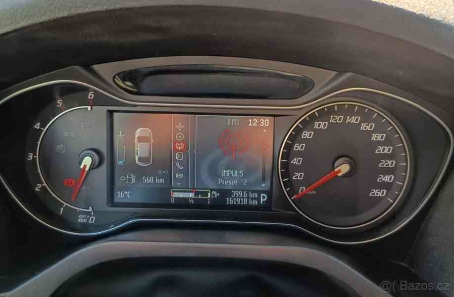 Ford Galaxy 2,0   Titanium - foto 2