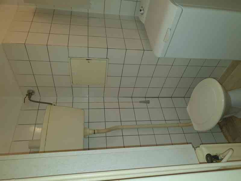 Pronájem cihlového nezařízeného bytu 1+1, 35 m2, Šternberk u - foto 6