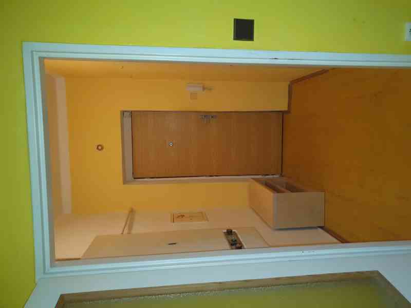 Pronájem cihlového nezařízeného bytu 1+1, 35 m2, Šternberk u - foto 4