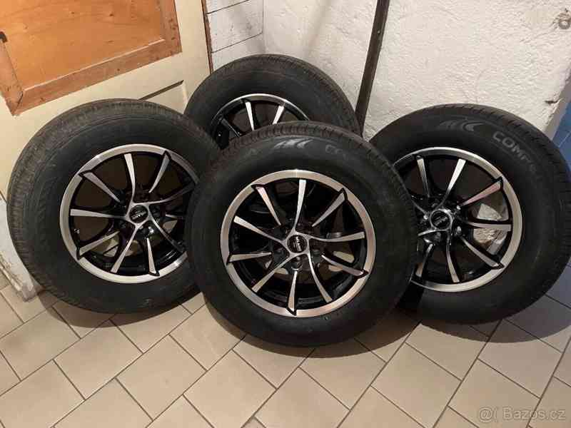 Volkswagen Tiguan 1,4   TSI COMFORT Edition (90 kW) - foto 6