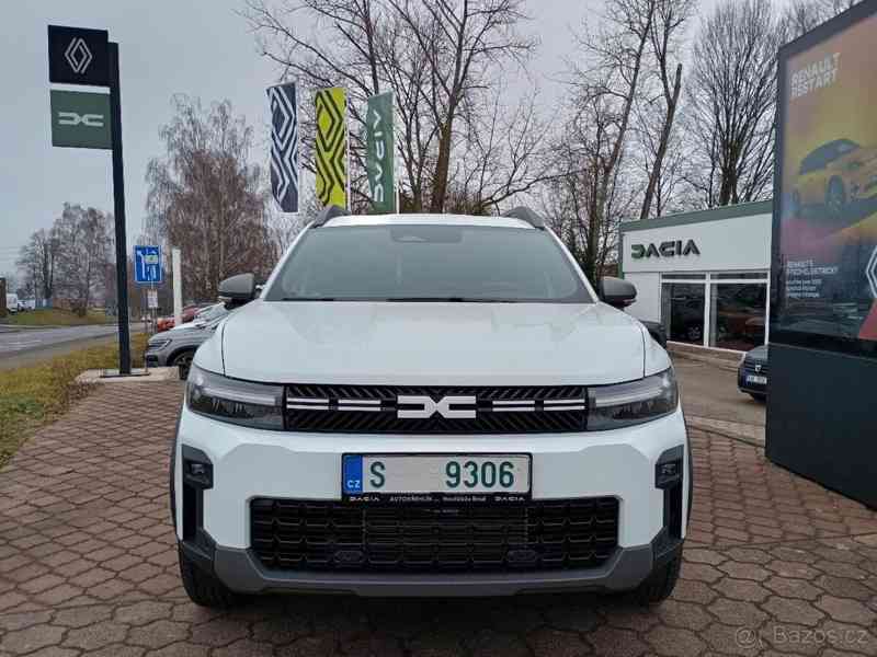 Dacia Bigster 1,8   journey hybrid 155- malý nájez - foto 2