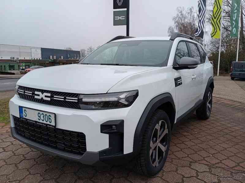 Dacia Bigster 1,8   journey hybrid 155- malý nájez - foto 1