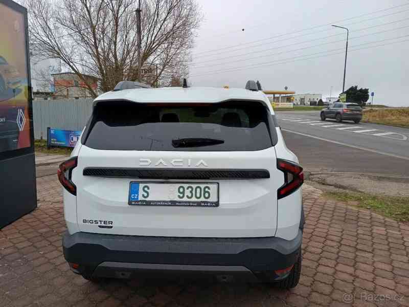 Dacia Bigster 1,8   journey hybrid 155- malý nájez - foto 7
