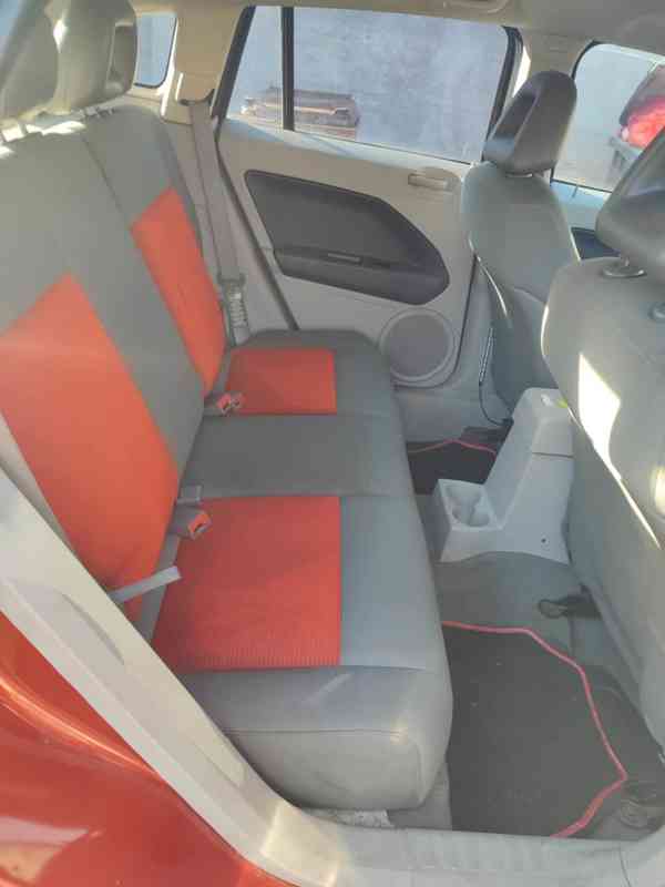 Dodge caliber 2.0 103 kw - foto 5