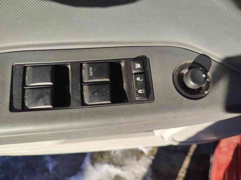 Dodge caliber 2.0 103 kw - foto 6