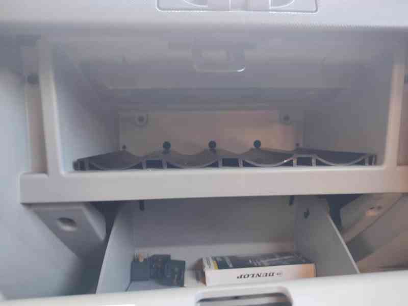 Dodge caliber 2.0 103 kw - foto 8