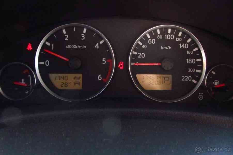 Nissan Pathfinder 2,5 DCI automat 126Kw - foto 7