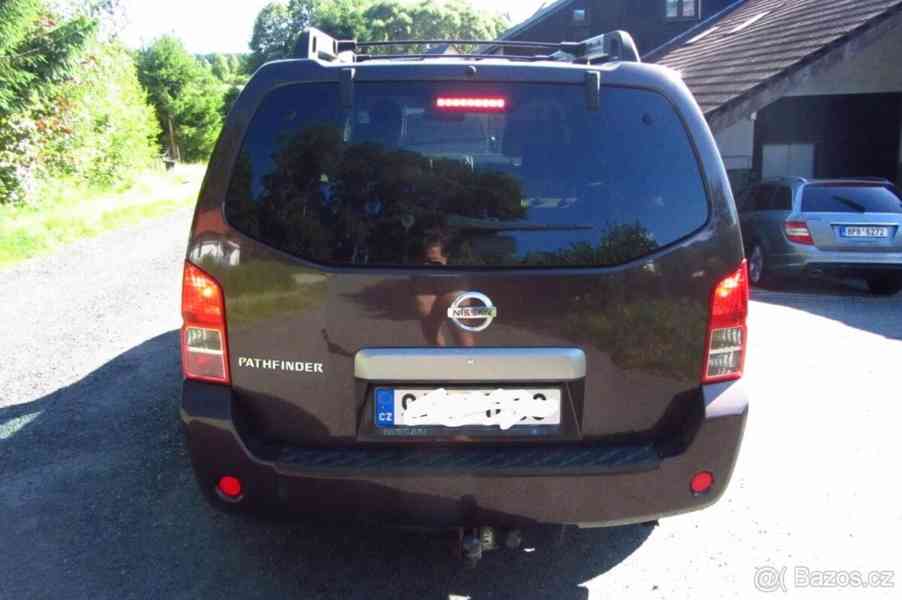 Nissan Pathfinder 2,5 DCI automat 126Kw - foto 2