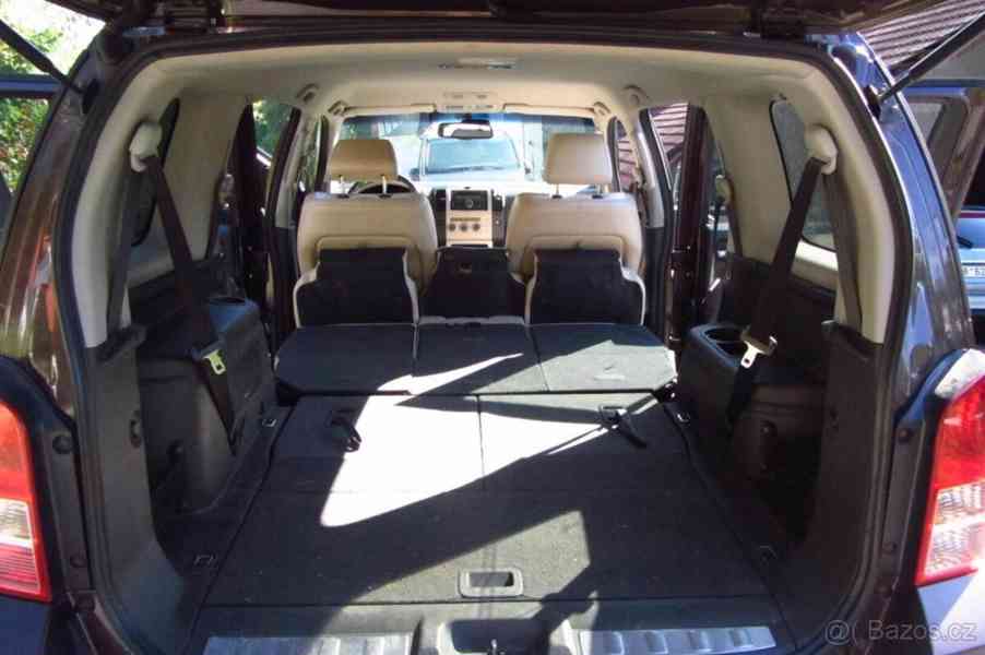 Nissan Pathfinder 2,5 DCI automat 126Kw - foto 4