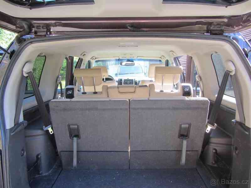 Nissan Pathfinder 2,5 DCI automat 126Kw - foto 12