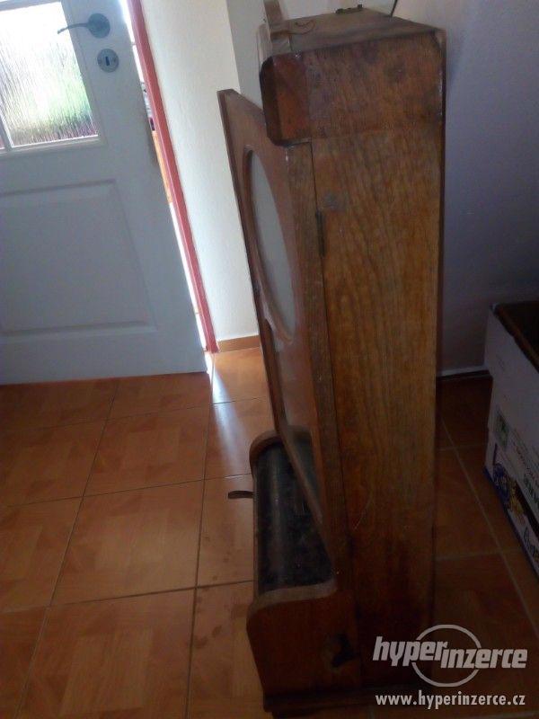 Pichaci hodiny, pendlovky - foto 3