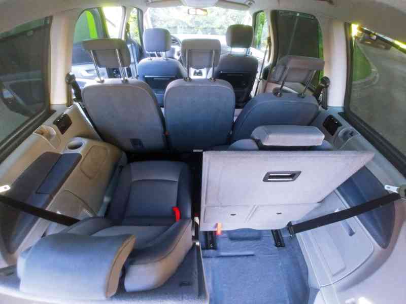 Ford Galaxy Titanium r.v. 2009 2.0 TDCI 103 kw, 7 míst - foto 3