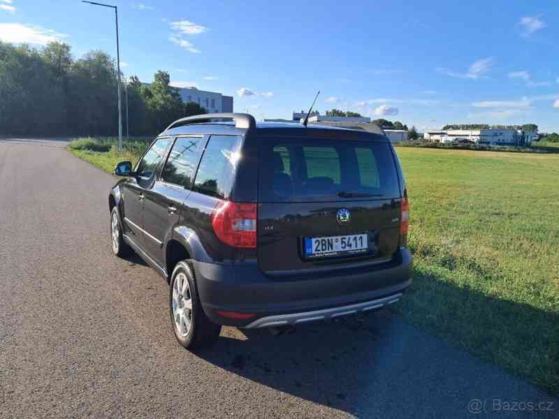 Škoda Yeti 2,0 TDI 81kW TOP STAV - foto 12