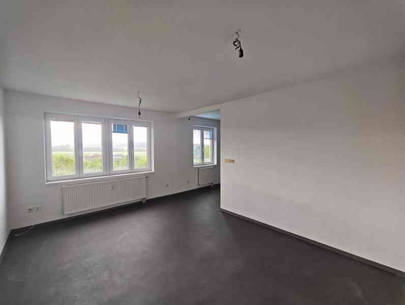 Pronájem bytu 3+kk 67 m², Skuteč - foto 3