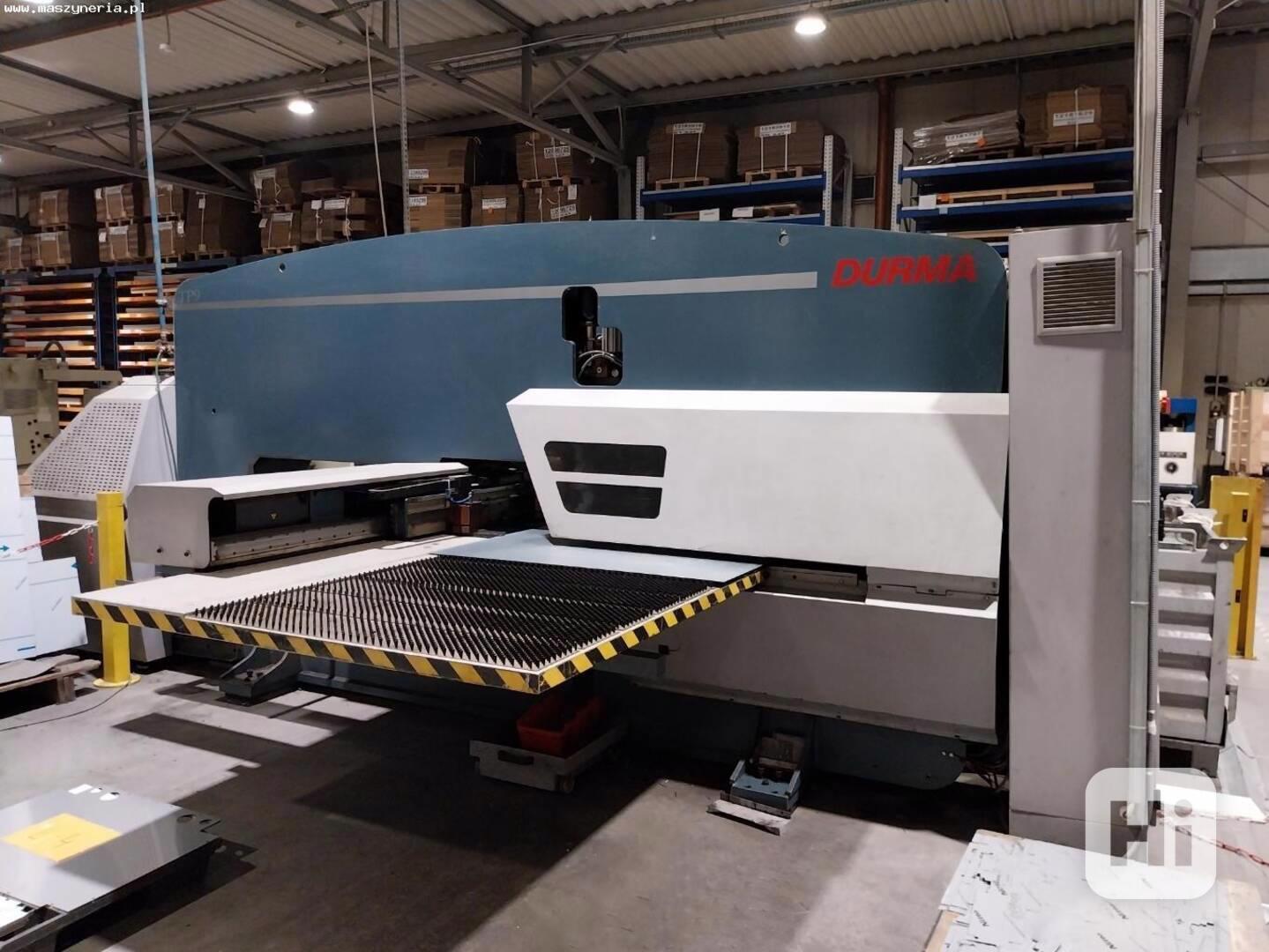 Revolverový vysekávací lis DURMA TP9 - foto 1