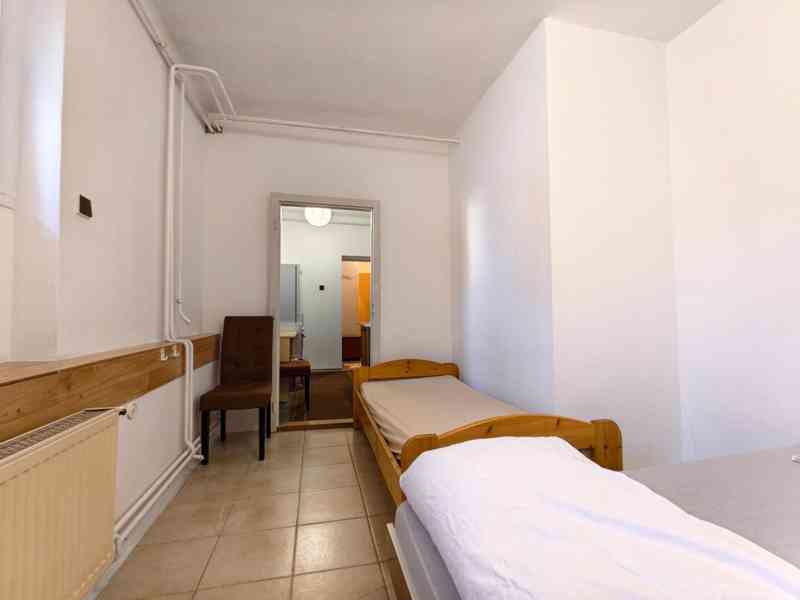 Suteréní prostor, 1+1, Jablonec nad Nisou (ul. Zlatá) - foto 5