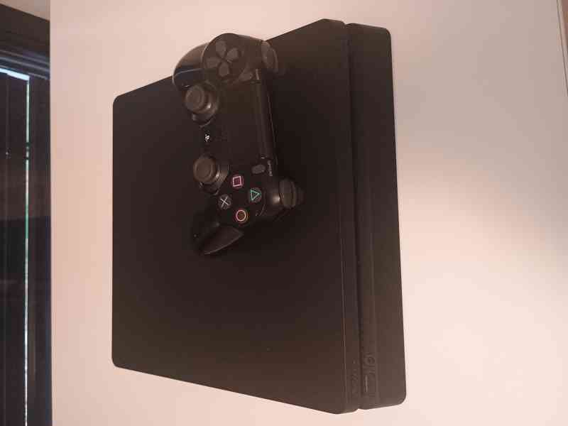 PS4 SLIM 1TB  - foto 3