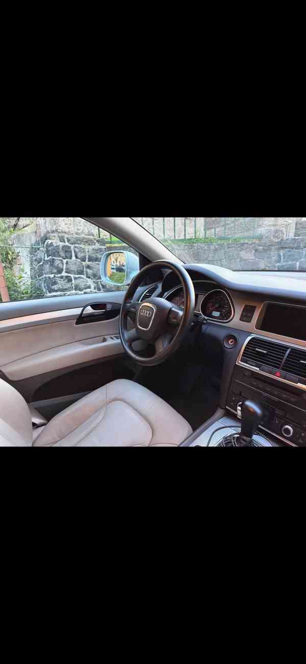 Audi Q7 4.2TDI  - foto 8