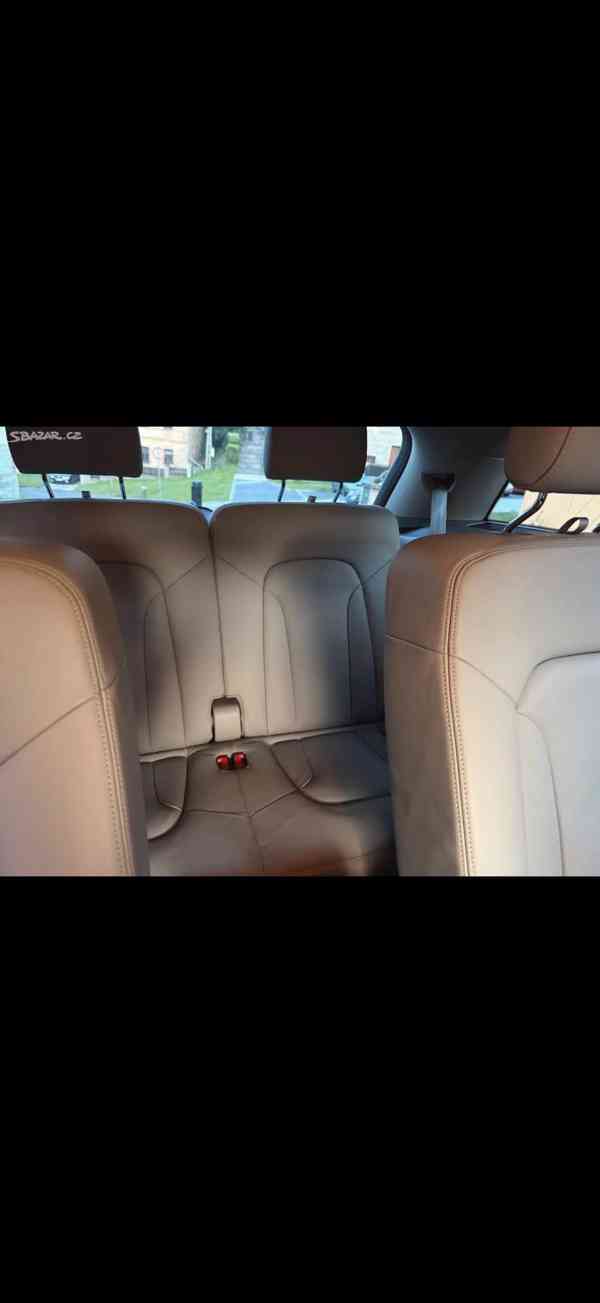 Audi Q7 4.2TDI  - foto 11