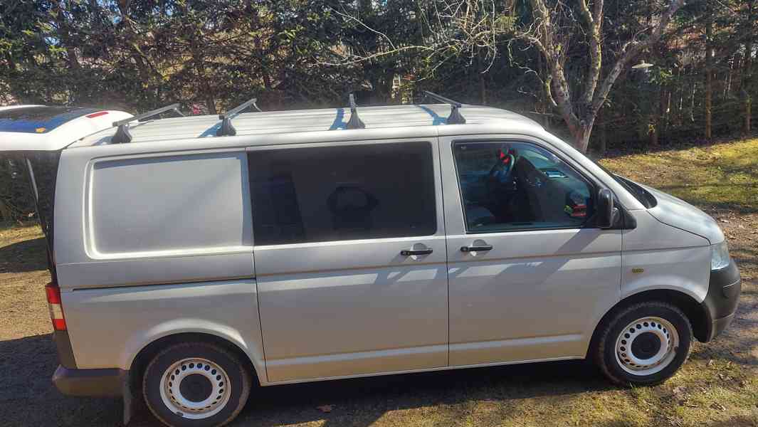 Volkswagen Transporter T5 - foto 13