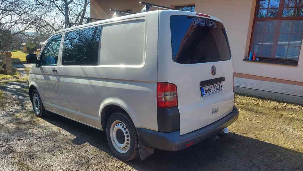 Volkswagen Transporter T5 - foto 6