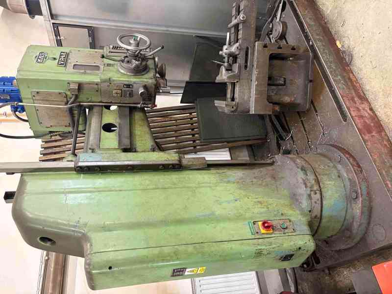 Použitá vrtačka VR 4 A, r. v. 1979 - foto 2