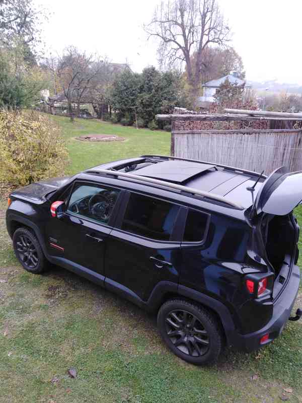 Prodám Jeep Renegade Limited Adventure Edition 4x4 MySKY - foto 9