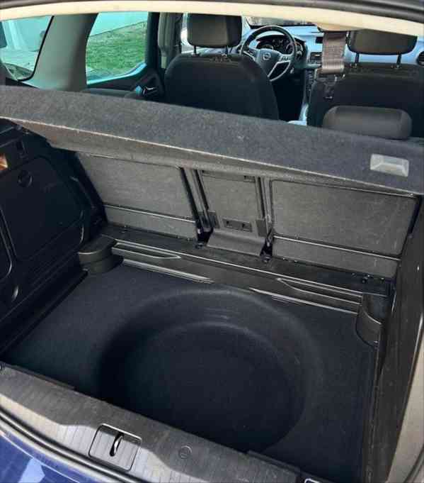 Opel Meriva 1,3 CDTi, nafta - foto 13