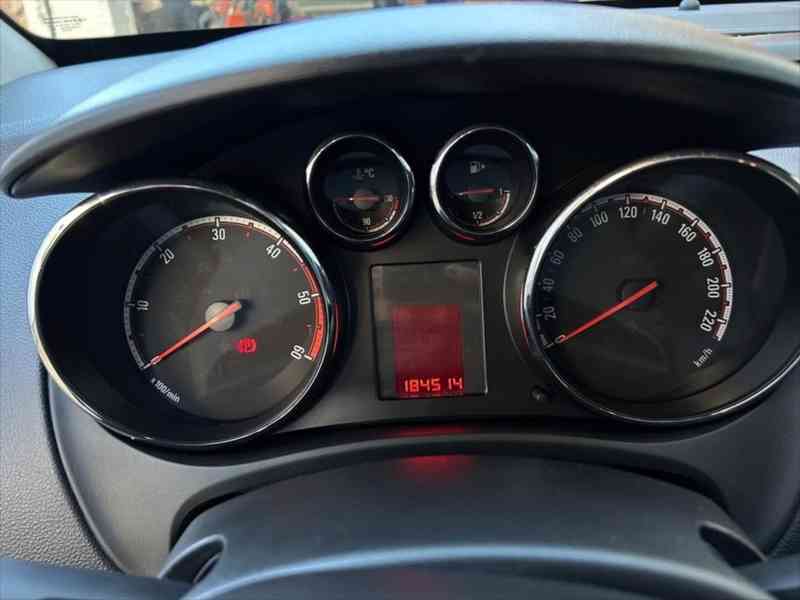 Opel Meriva 1,3 CDTi, nafta - foto 22