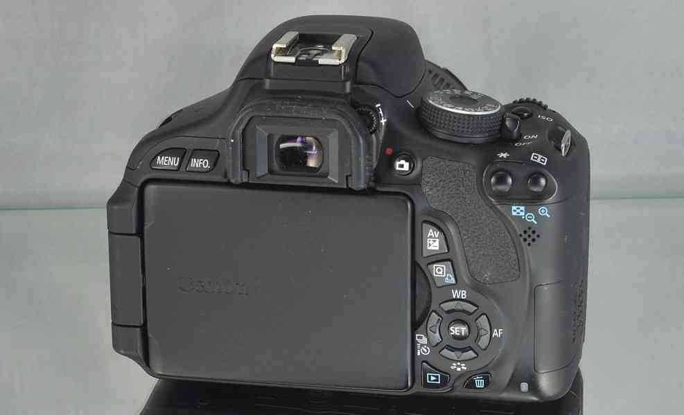 Canon EOS 600D + Objektiv  jen 2050 Exp. - foto 9