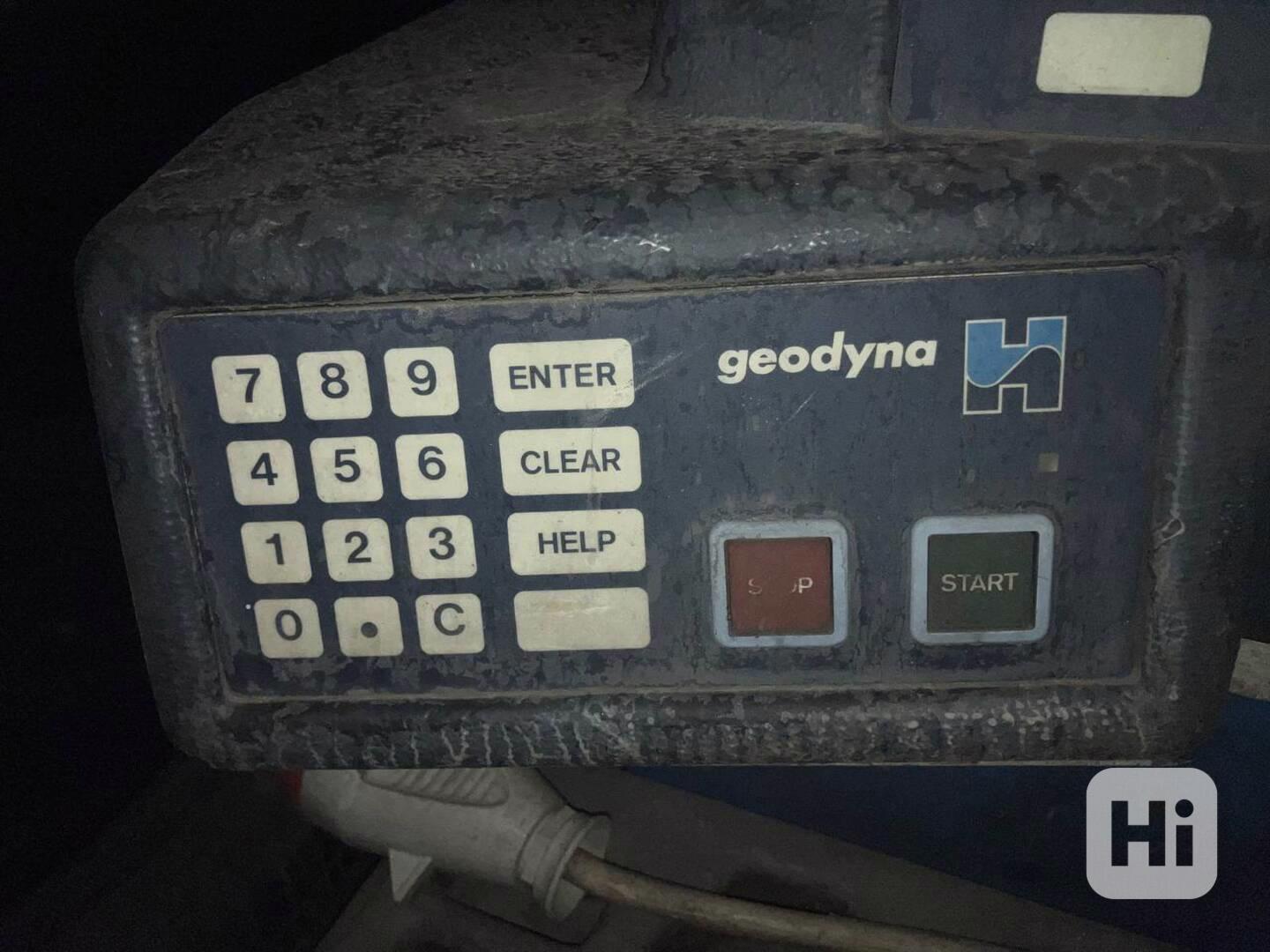 Vyvažovačka kol HOFMANN Geodyna 90p  - foto 1