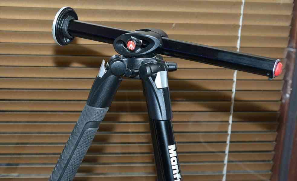 Manfrotto 290 DUAL *Tripod*výška: 165cm*nosn. 5 Kg - foto 7