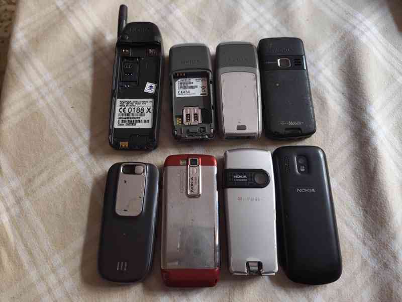 Mobilní tlačítkové telefony NOKIA č.2 - foto 2
