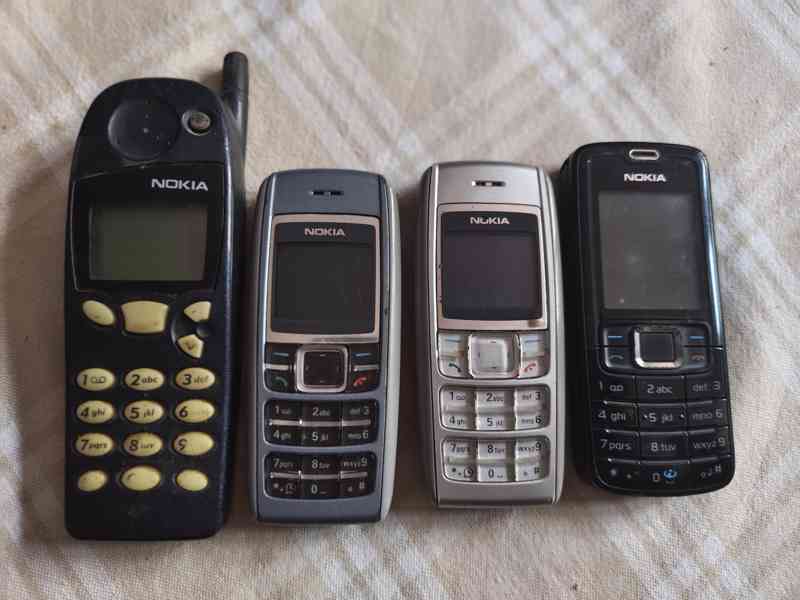 Mobilní tlačítkové telefony NOKIA č.2 - foto 3