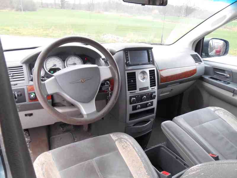 Chrysler Town Country 3,3 4KV DVD LPG 2009    - foto 16