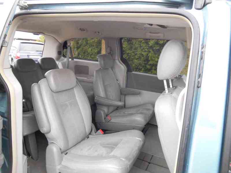 Chrysler Town Country 3,3 4KV DVD LPG 2009    - foto 10