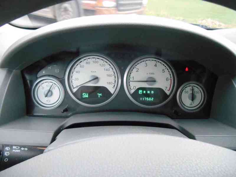 Chrysler Town Country 3,3 4KV DVD LPG 2009    - foto 18