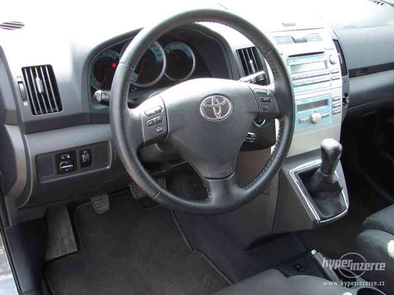 Toyota Corolla Verso 1.6i (81 KW) KLIMA - foto 5