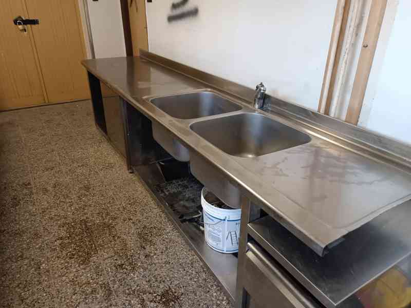 Profesionální kuchyně pro restauraci – model „Mareno 900“ - foto 4