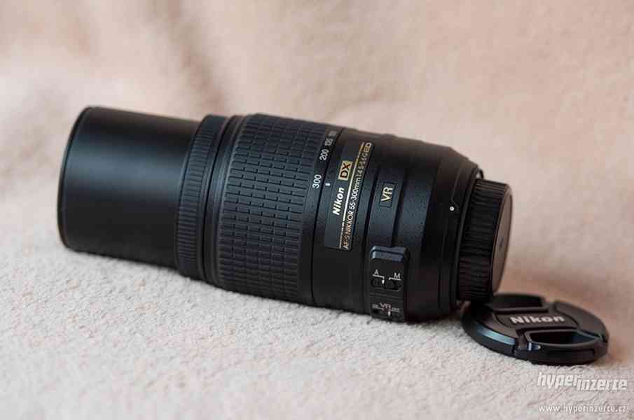 Prodám objektiv Nikon AF-S 55-300mm f/4,5-5,6G DX VR - SLEVA - foto 4