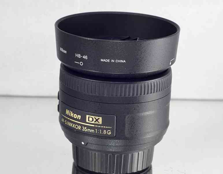 Nikon AF-S Nikkor 35 mm f/1.8 G **DX Pevný  - foto 5