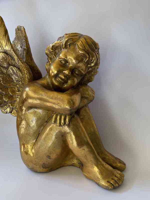 Velký zlatý anděl s křídly - foto 3