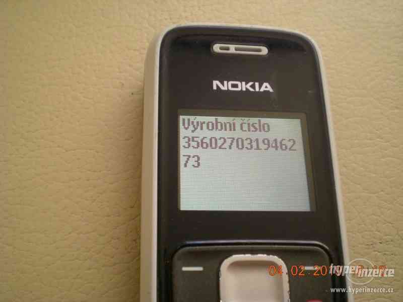 Nokia 1209 z r.2009 - plně funkční zajímavé telefony - foto 3