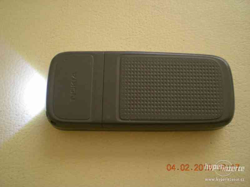 Nokia 1209 z r.2009 - plně funkční zajímavé telefony - foto 8