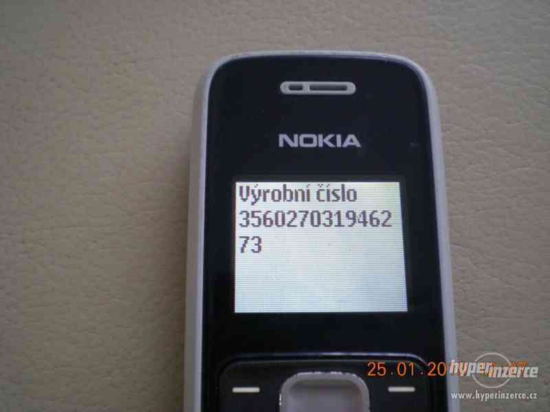 Nokia 1209 z r.2009 - plně funkční zajímavé telefony - foto 12