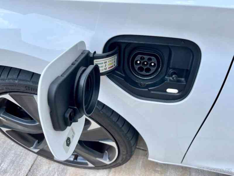Cupra Leon 1,4 e-hybrid 180 kw - foto 7