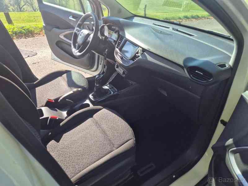 Opel Crossland X 1,2   r.v.19 nové rozvody - foto 9