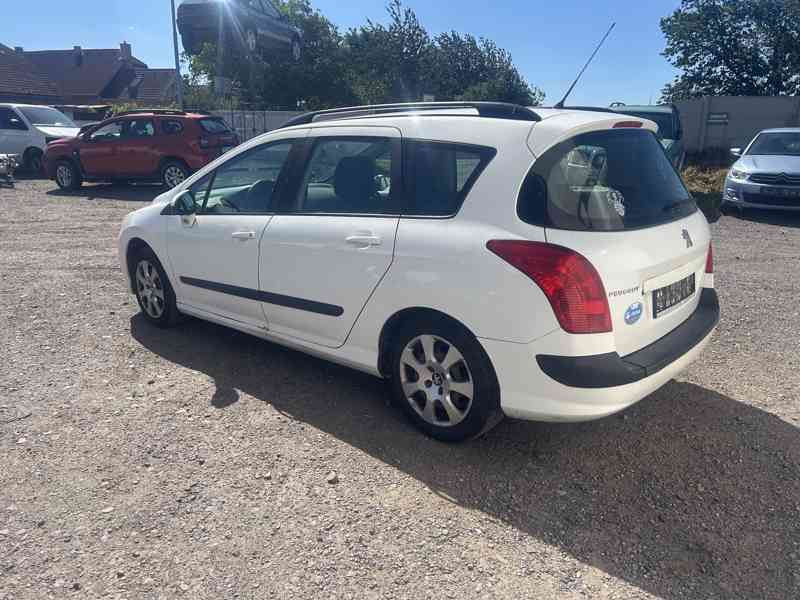 Peugeot 308 1,6HDI 68KW 9H06 prodám díly z vozu - foto 4